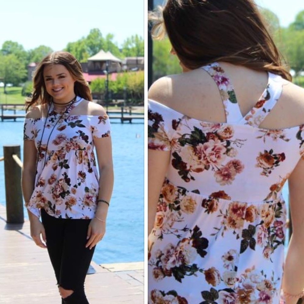 🆕 Floral Sassy Shoulder Top